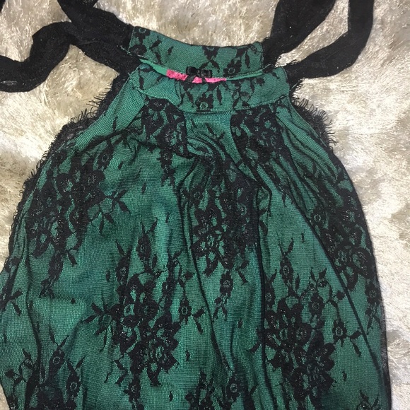 🔥Green Lacy Tie Top🔥 Victoria Secret - Picture 2 of 6